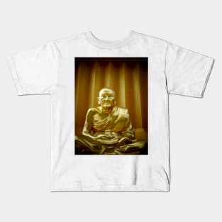 Buddha seated, Thailand. Depicted as an old man. Kids T-Shirt